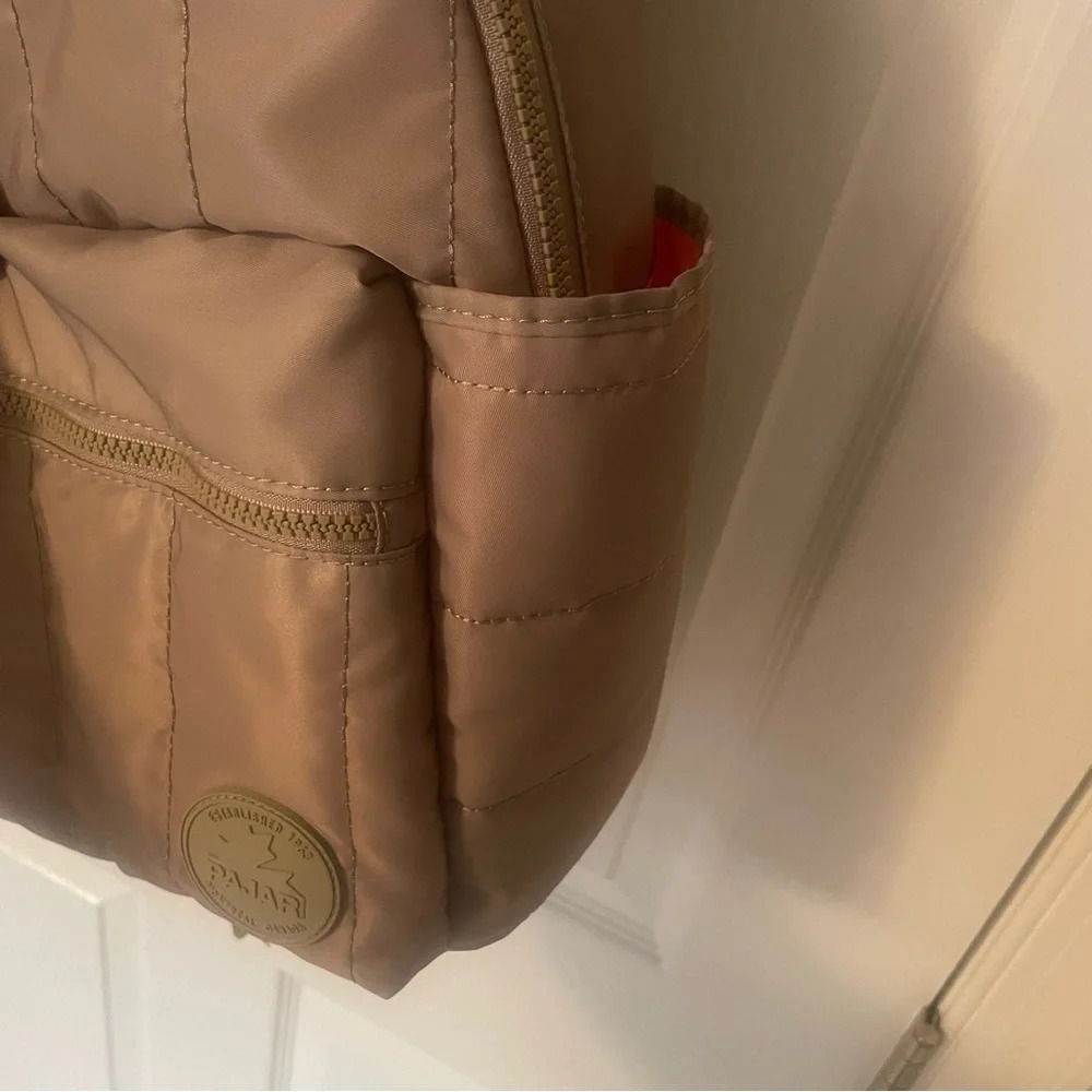 NWT Pajar Twill Dome Backpack Vert Clair/Light Green (Tan/Orange) MSRP $125 - Picture 9 of 15